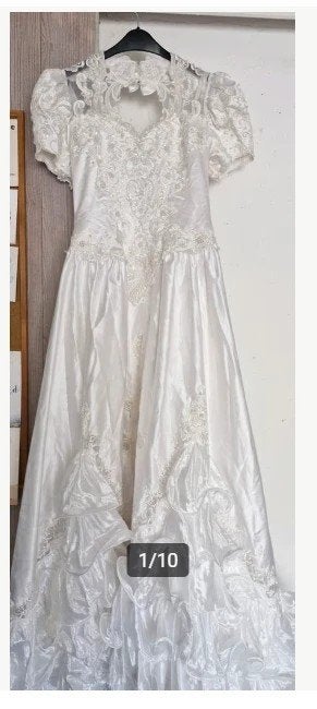 Trouwjurk met parels en sleep maat 48, Trouwjurk, Wit, Onbekend, Ophalen of Verzenden