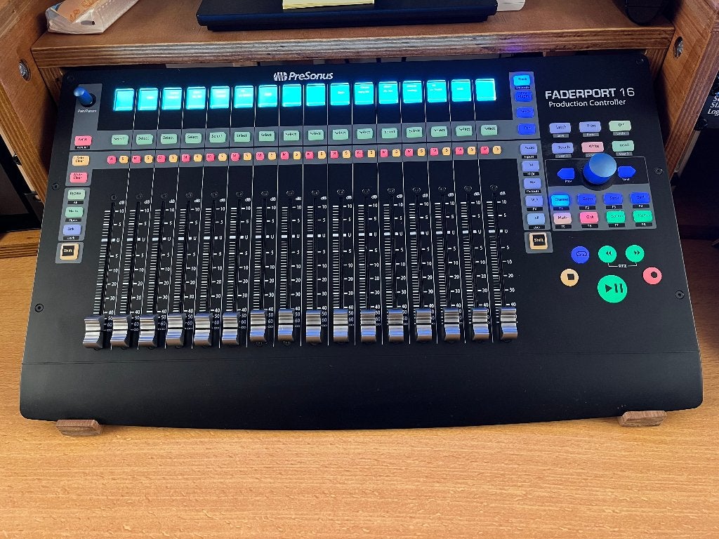 Presonus Faderport 16, Muziek en Instrumenten, Ophalen of Verzenden, Zo goed als nieuw