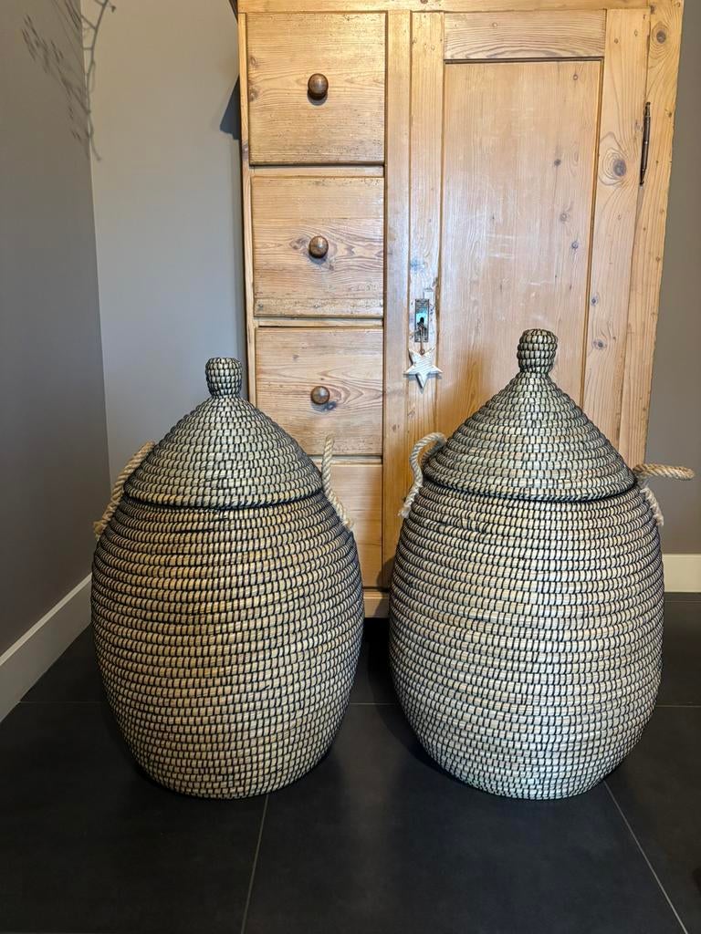 Opbergmanden van gevlochten zeegras  met deksel, Huis en Inrichting, Woonaccessoires | Schalen en Manden, Ophalen, Mand, Rond
