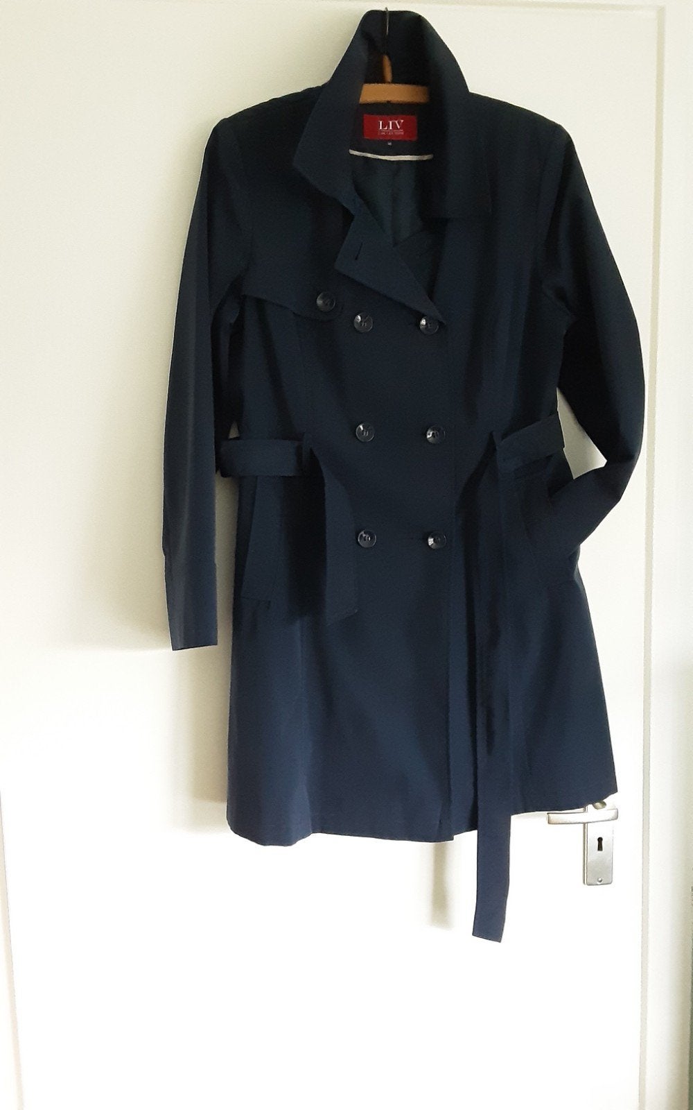 Donkerblauwe regenjas LIV maat 46. Zo goed als nieuw, Kleding | Heren, Ophalen of Verzenden, Zo goed als nieuw, Maat 46 (S) of kleiner