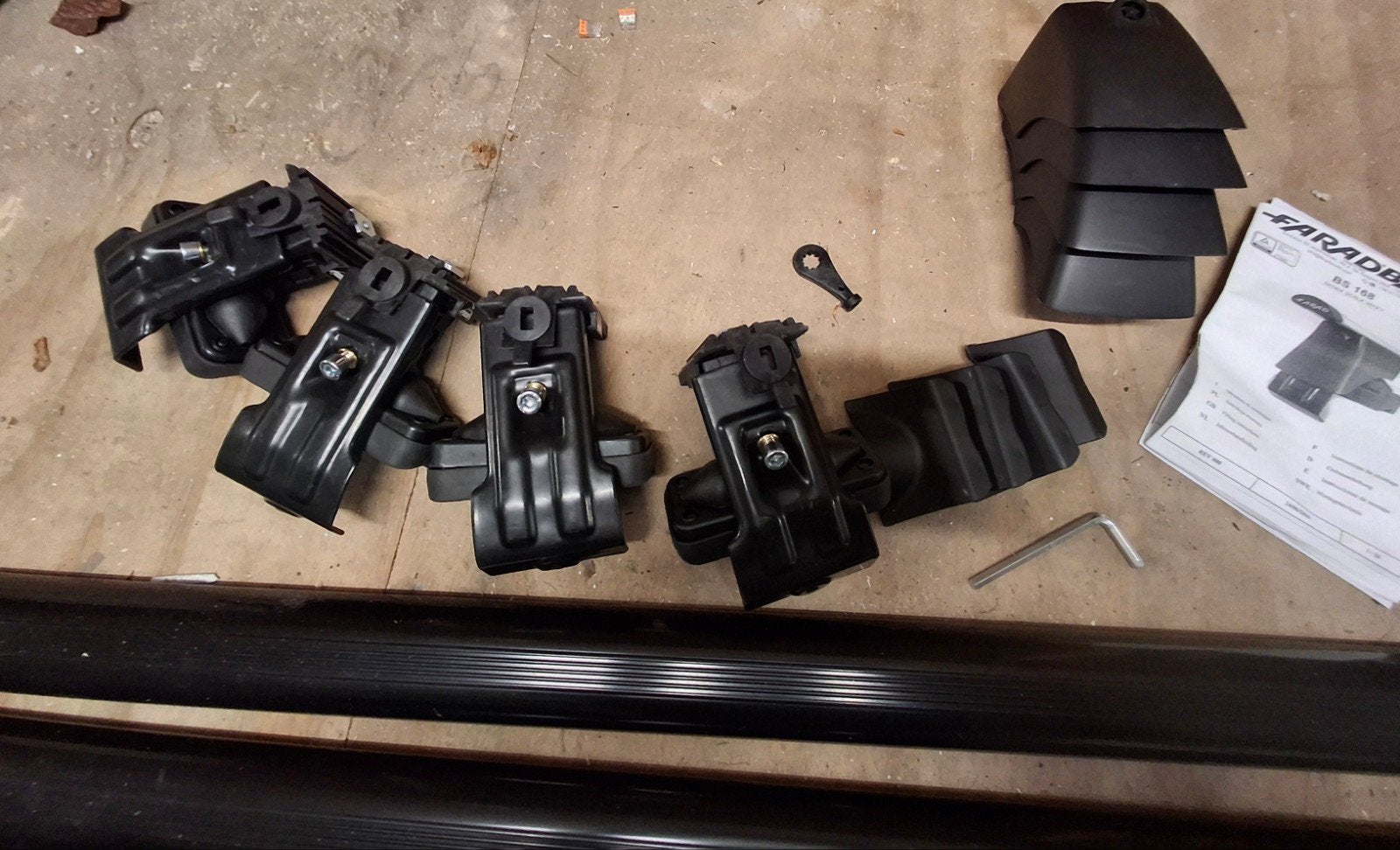 Farad Bars BS 168 dakdragers voor Skoda Scala 2019>, Auto diversen, Dakdragers, Ophalen, Zo goed als nieuw