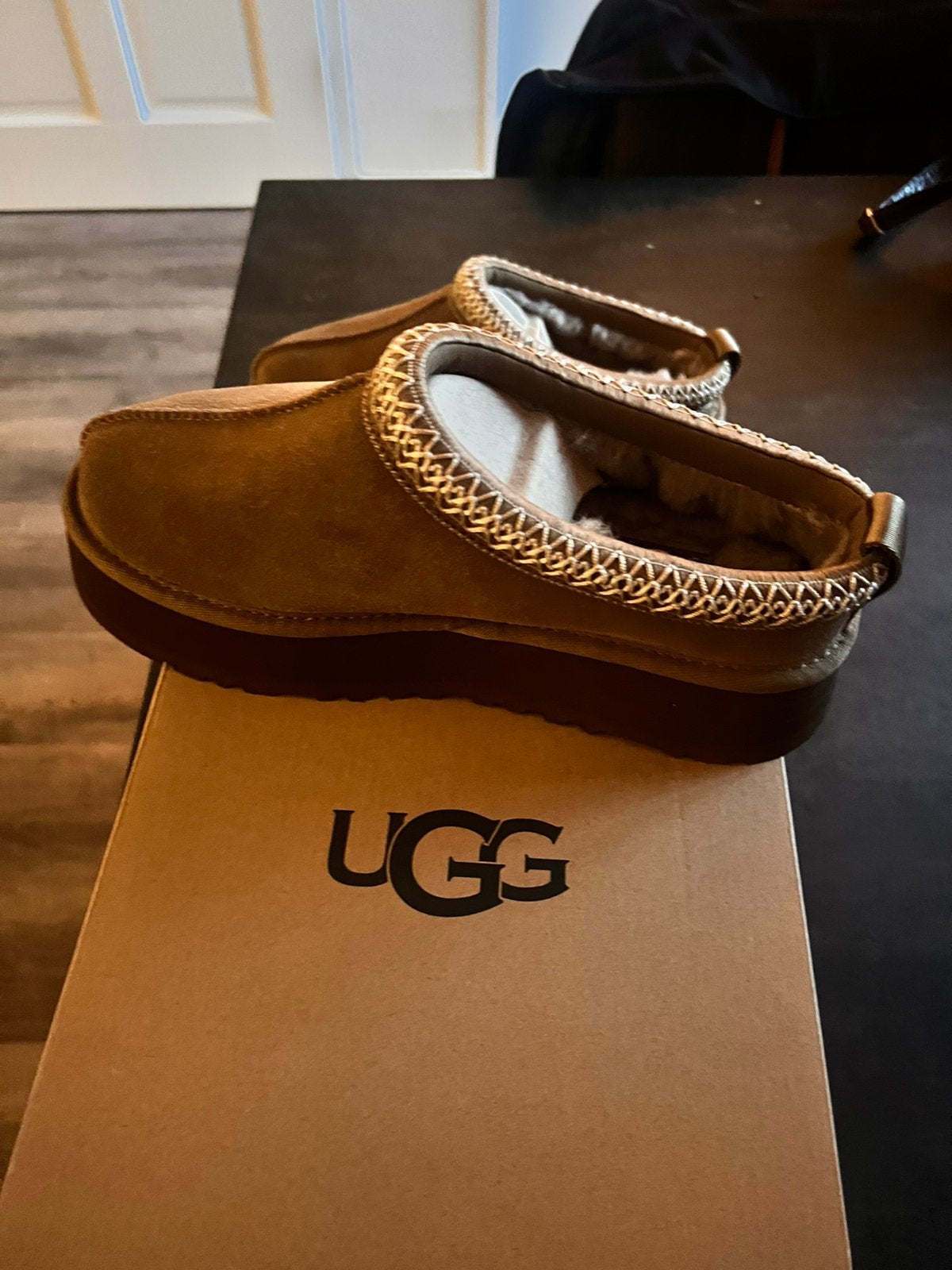 Ugg instappers, Kleding | Heren, Loafers, Overige kleuren, Ophalen of Verzenden, Zo goed als nieuw