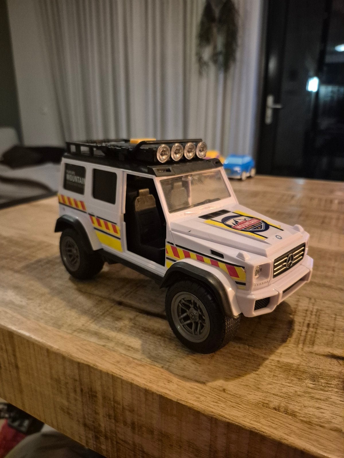 Dickie Toys Mountain Search & Rescue Speelgoedauto, Ophalen, Gebruikt