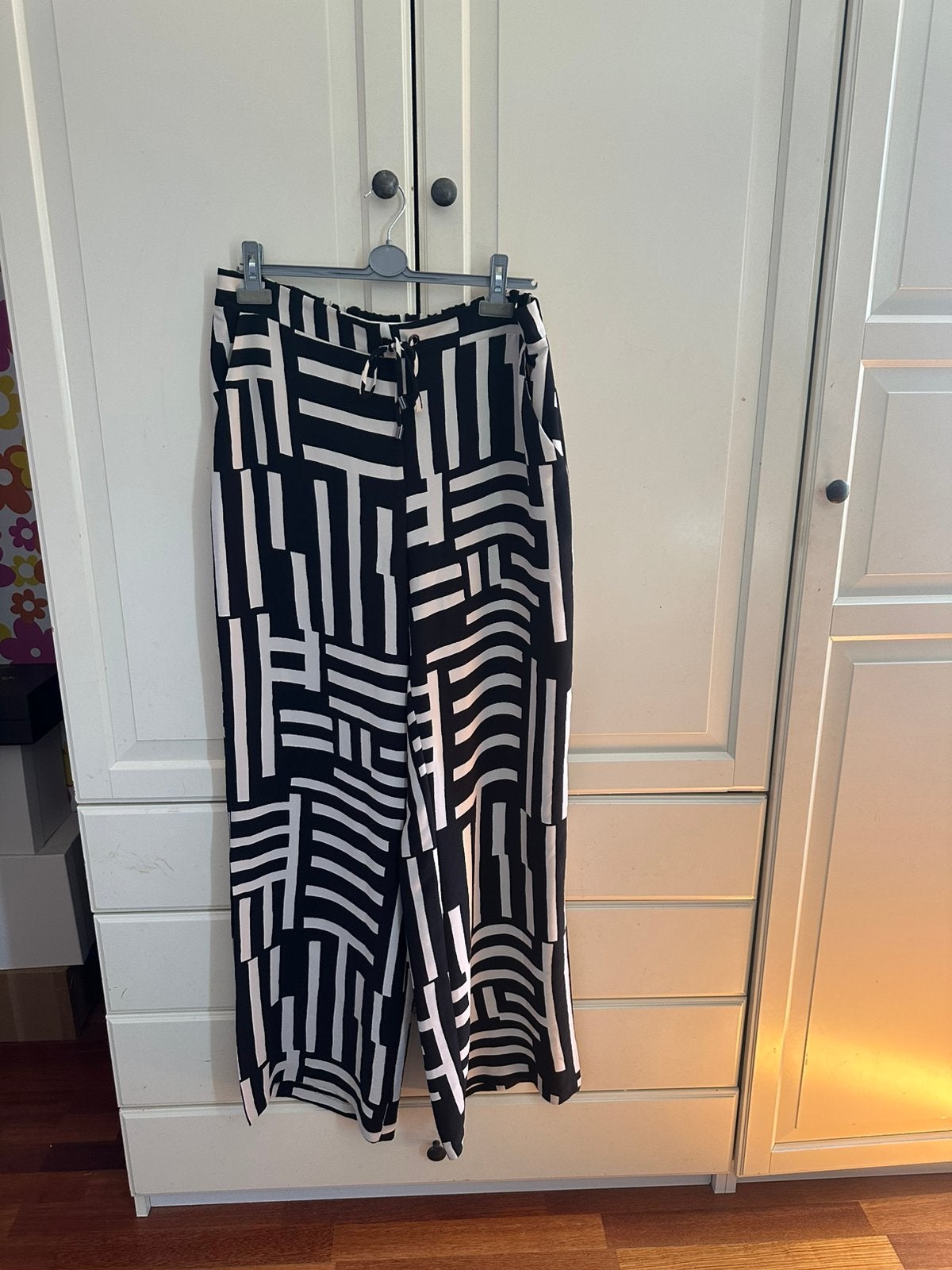 Joseph Ribkoff broek 42, Kleding | Dames, Zwart, Maat 42/44 (L), Nieuw, Ophalen of Verzenden