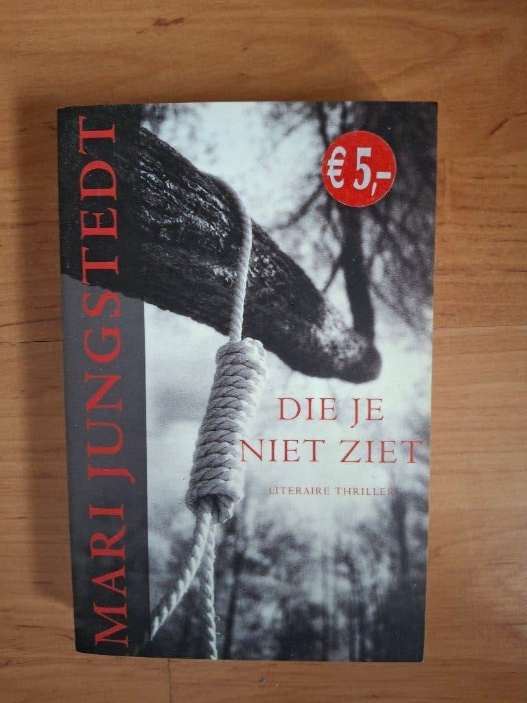 Mari Jungstedt; Die je niet ziet pocketboek, Boeken, Ophalen of Verzenden, Gelezen