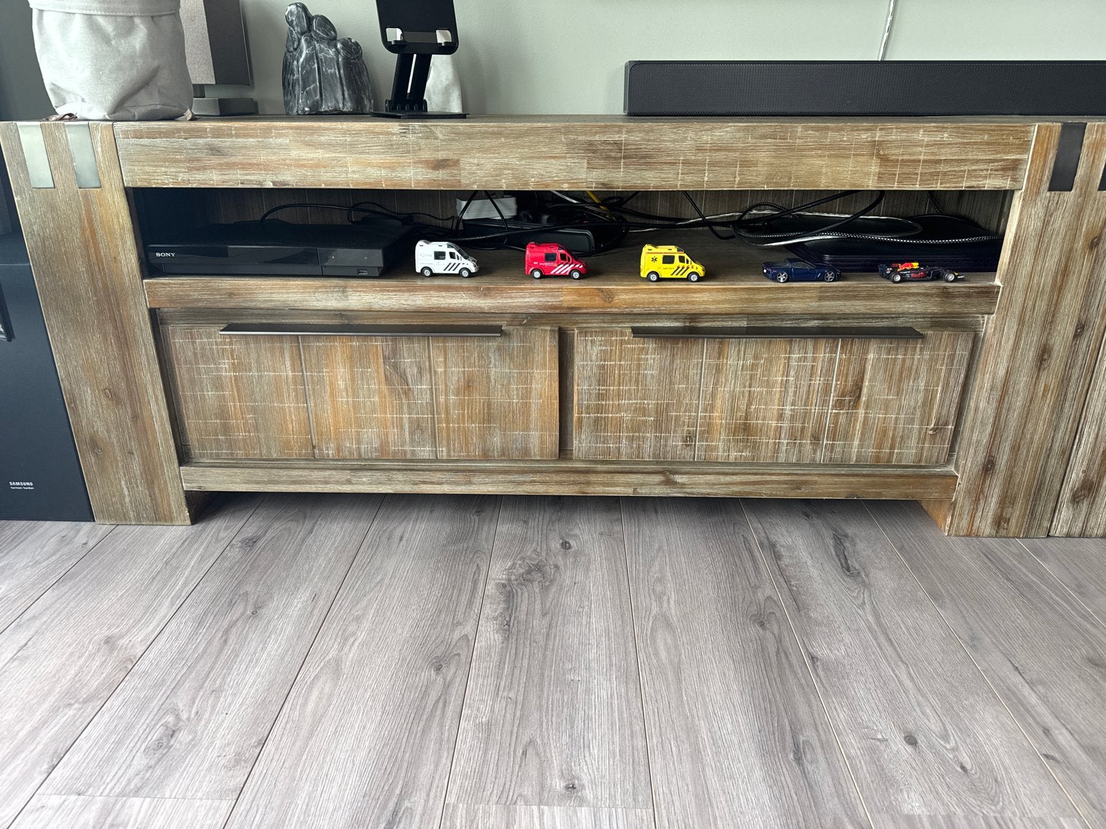Pronto Televisiekast 144x45x58 cm, Ophalen, Gebruikt, 100 tot 150 cm, Minder dan 100 cm