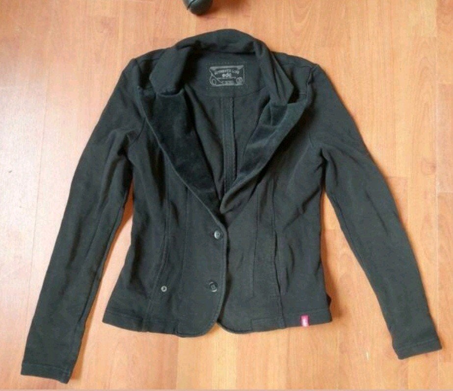 Zwarte blazer van edc by esprit, maat s, Kleding | Dames, Jasjes, Kostuums en Pakken, Verzenden, Zwart, Jasje, Maat 36 (S)