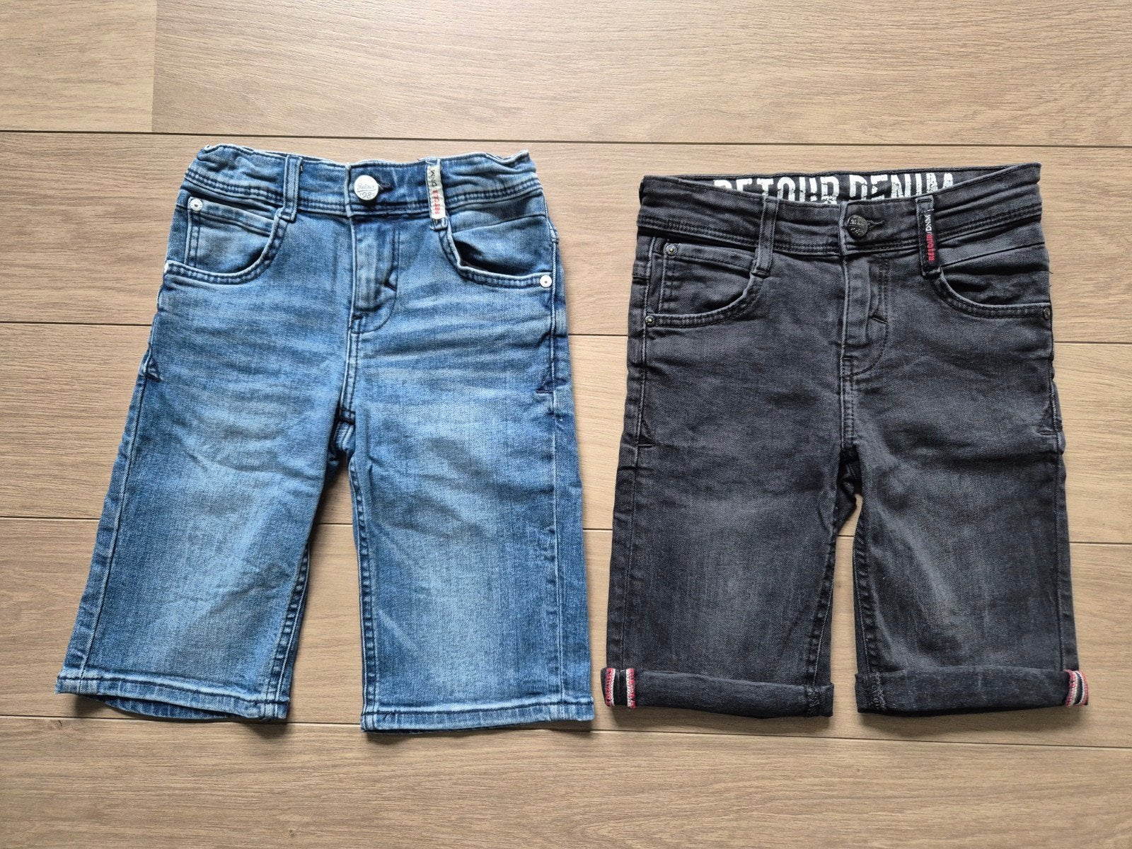 Retour korte broek short jeans blauw zwart mt 140 zgan, Kinderen en Baby's, Kinderkleding | Maat 140, Ophalen of Verzenden, Zo goed als nieuw