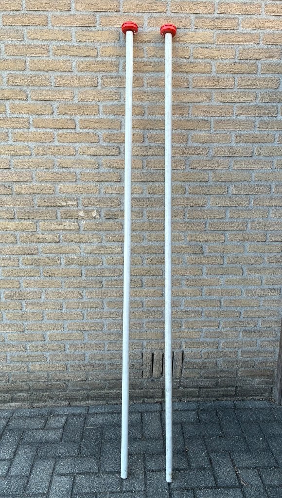 Te koop: 2 vlaggenmasten (2m), Ophalen, Nieuw