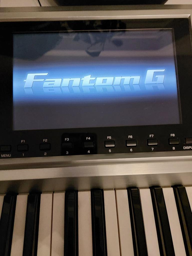 Roland fantom G8, Ophalen, 88 toetsen, Roland, Zo goed als nieuw
