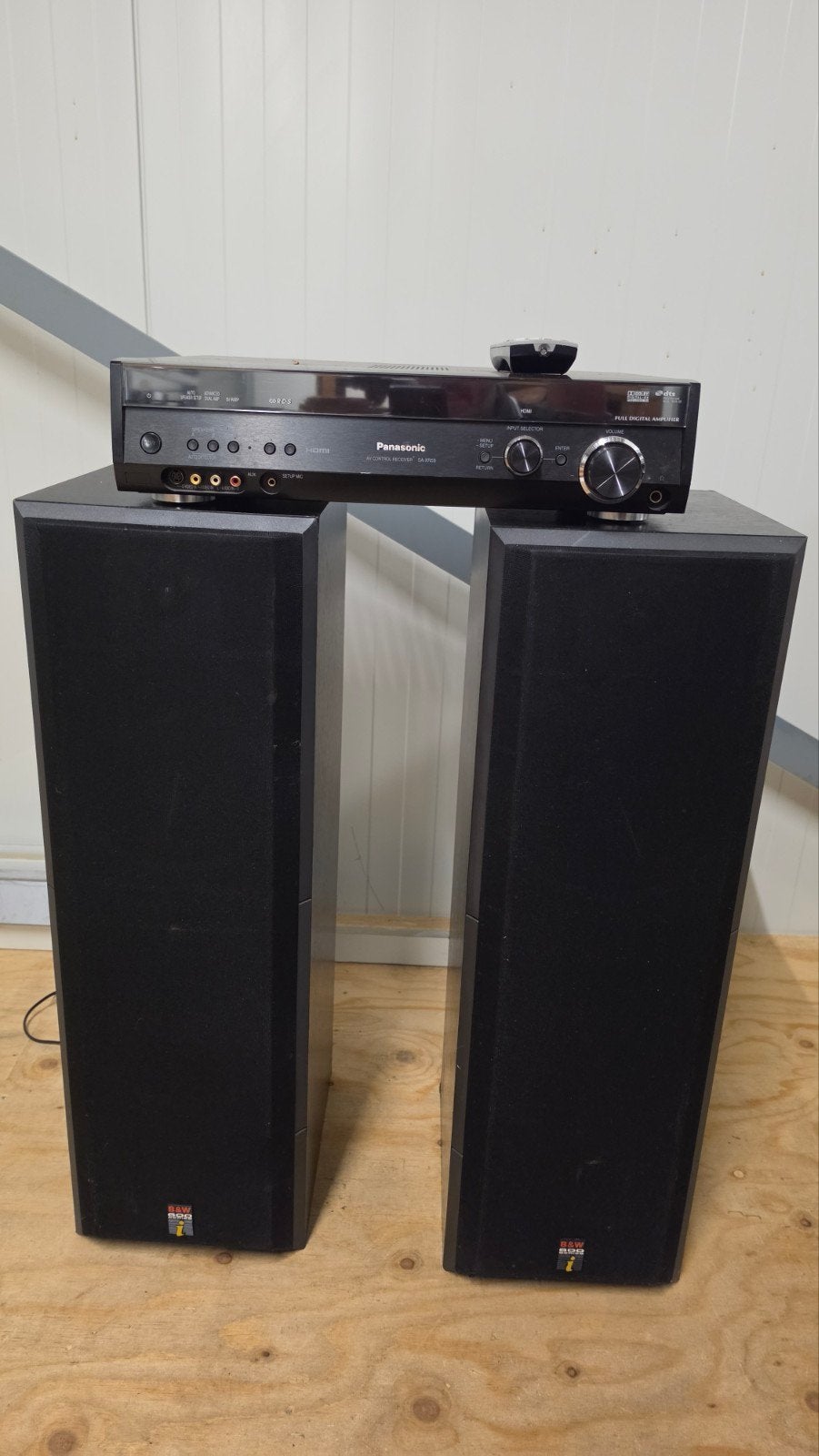 Panasonic SA-XR59 AV Receiver met B&W DM 620 speakers