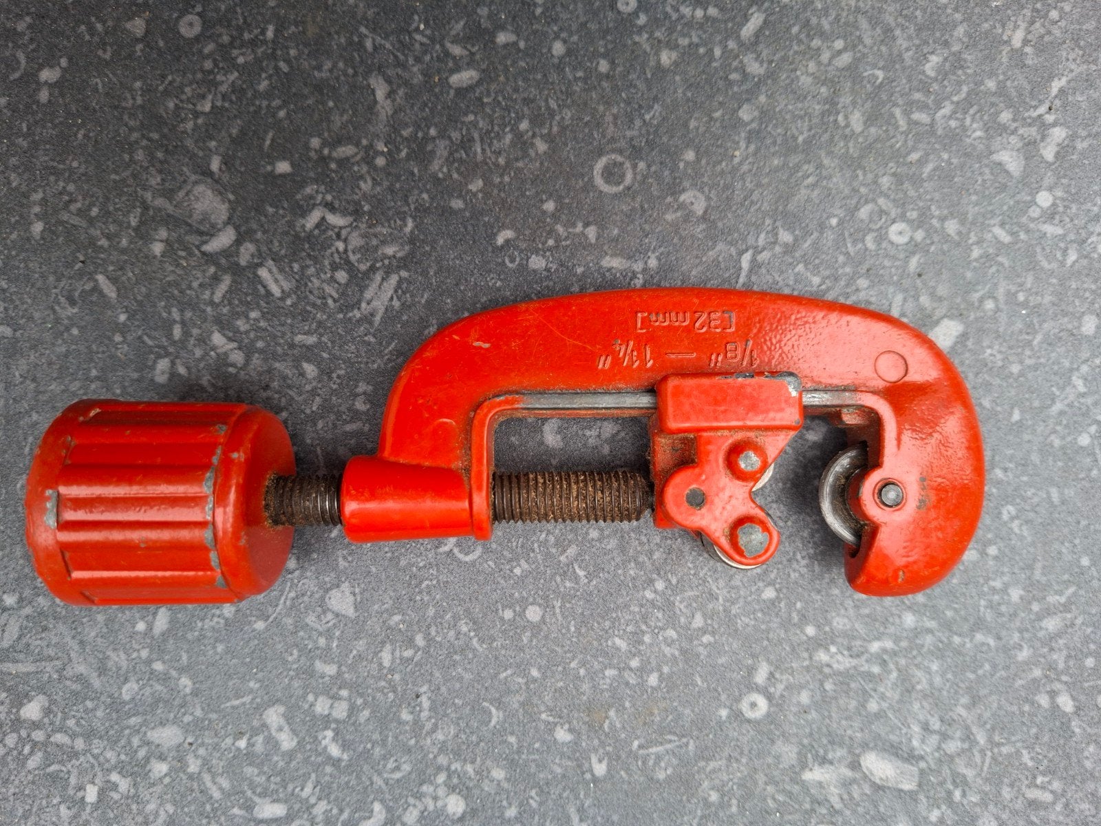 Pijpsnijder/buizensnijder., Doe-het-zelf en Verbouw, Ophalen of Verzenden, Gebruikt, Snijgereedschap, Overige merken