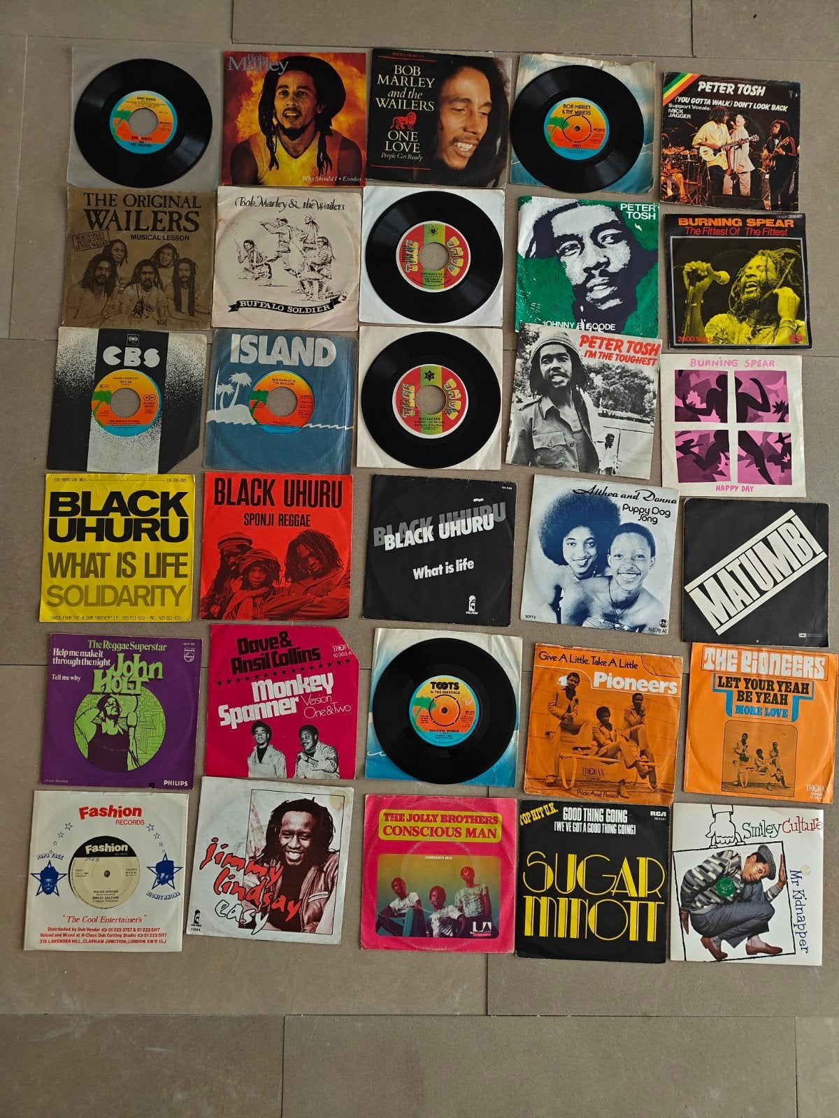 30 Reggae singles bob Marley, burning spear, black uhuru, Verzenden, Gebruikt, Overige formaten, Reggae en Ska
