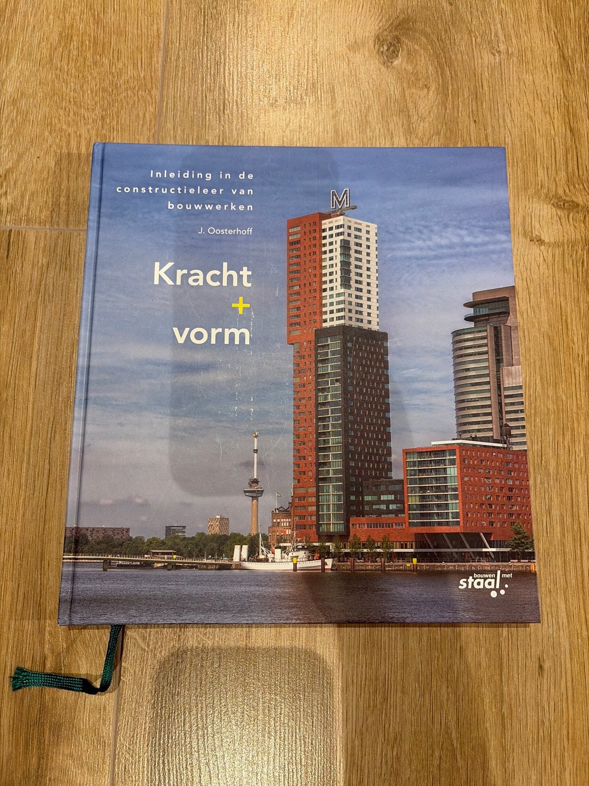 Kracht + vorm: Inleiding in de constructieleer van bouwwerke, Ophalen of Verzenden, Zo goed als nieuw, Bouwkunde