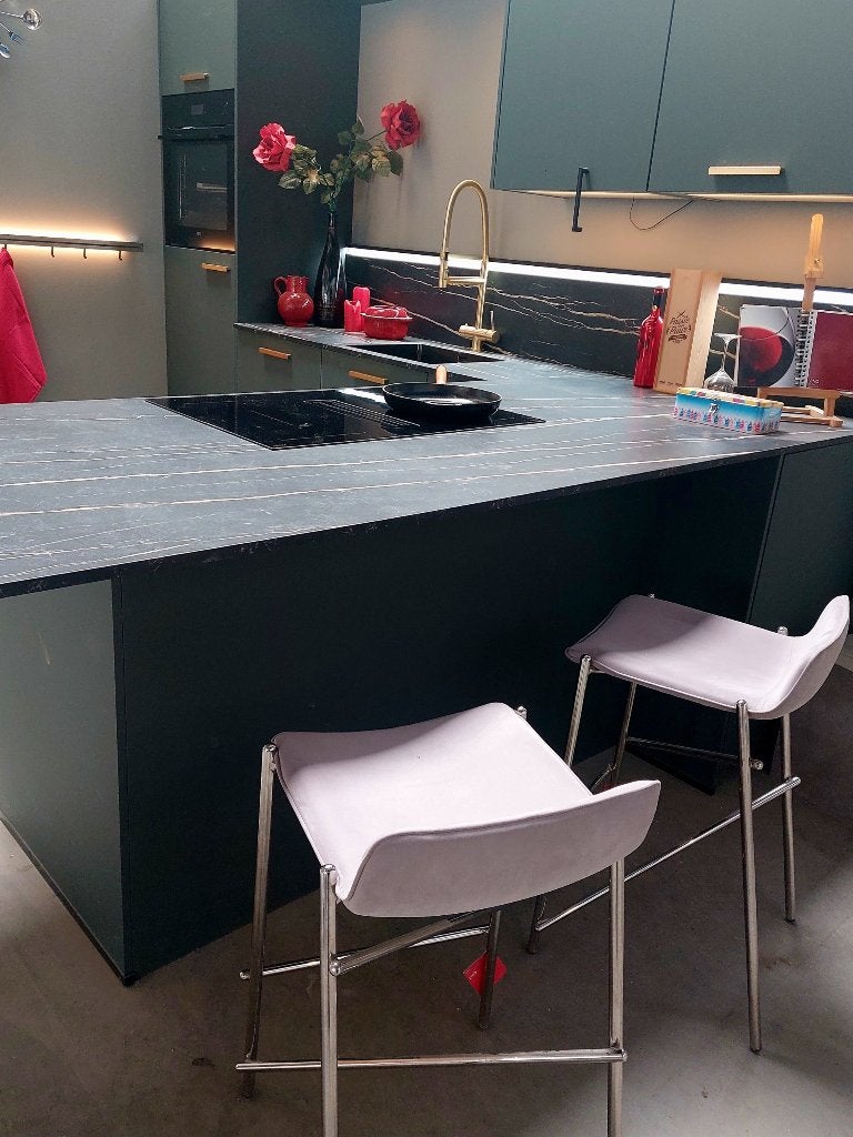 nobilia keuken lak mineraalgroen goud, keramiek kookeiland, Ophalen, Groen, Met kookeiland, Hoekkeuken