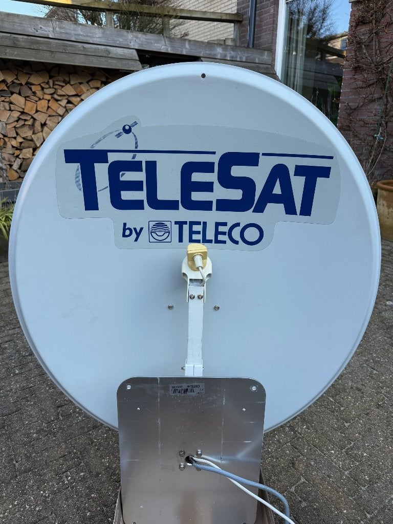 Telesat schotel antenne, Ophalen, Gebruikt
