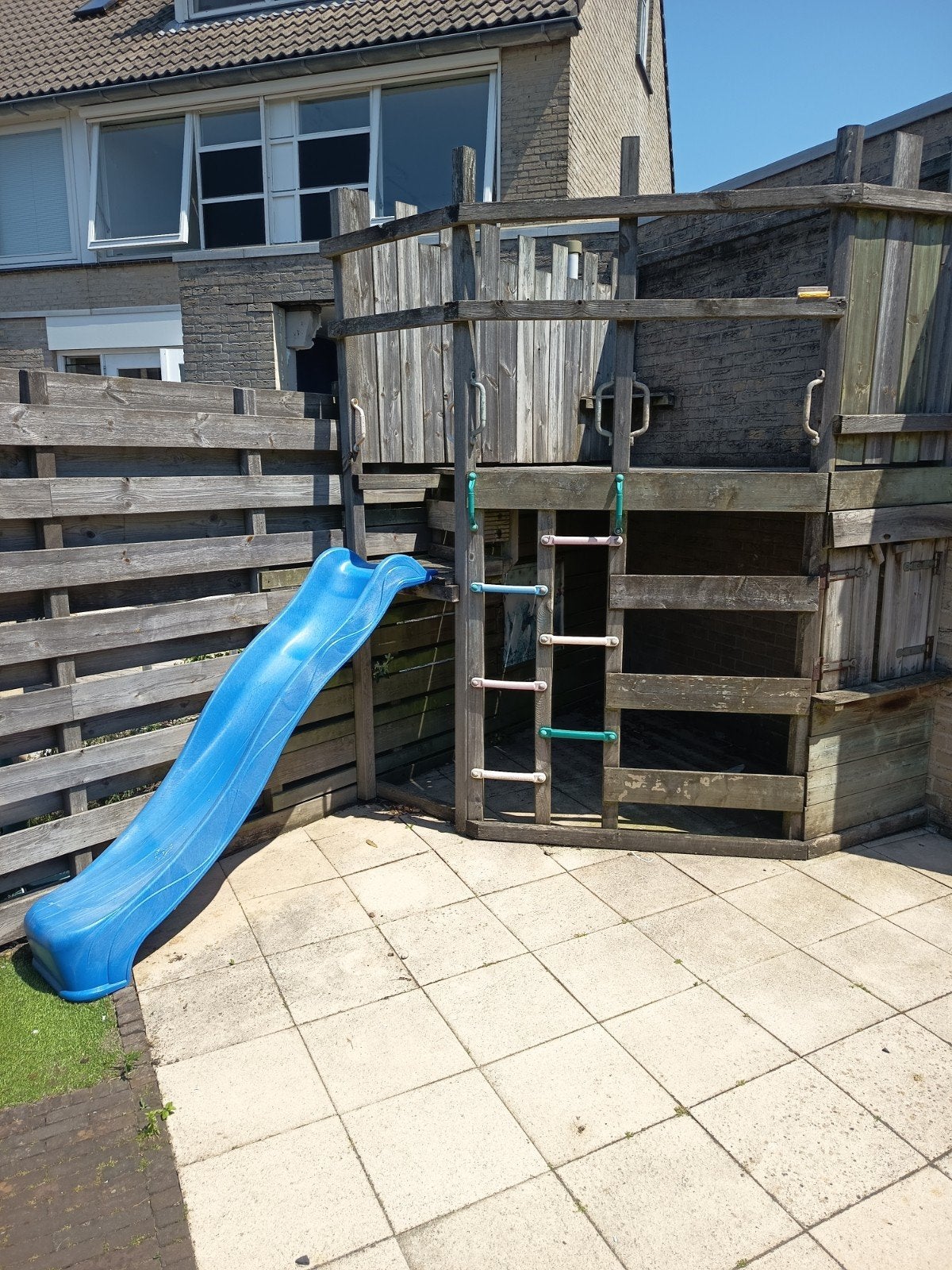 Speelhuisje of brandhout gratis afhalen, Ophalen, Gebruikt, Hout