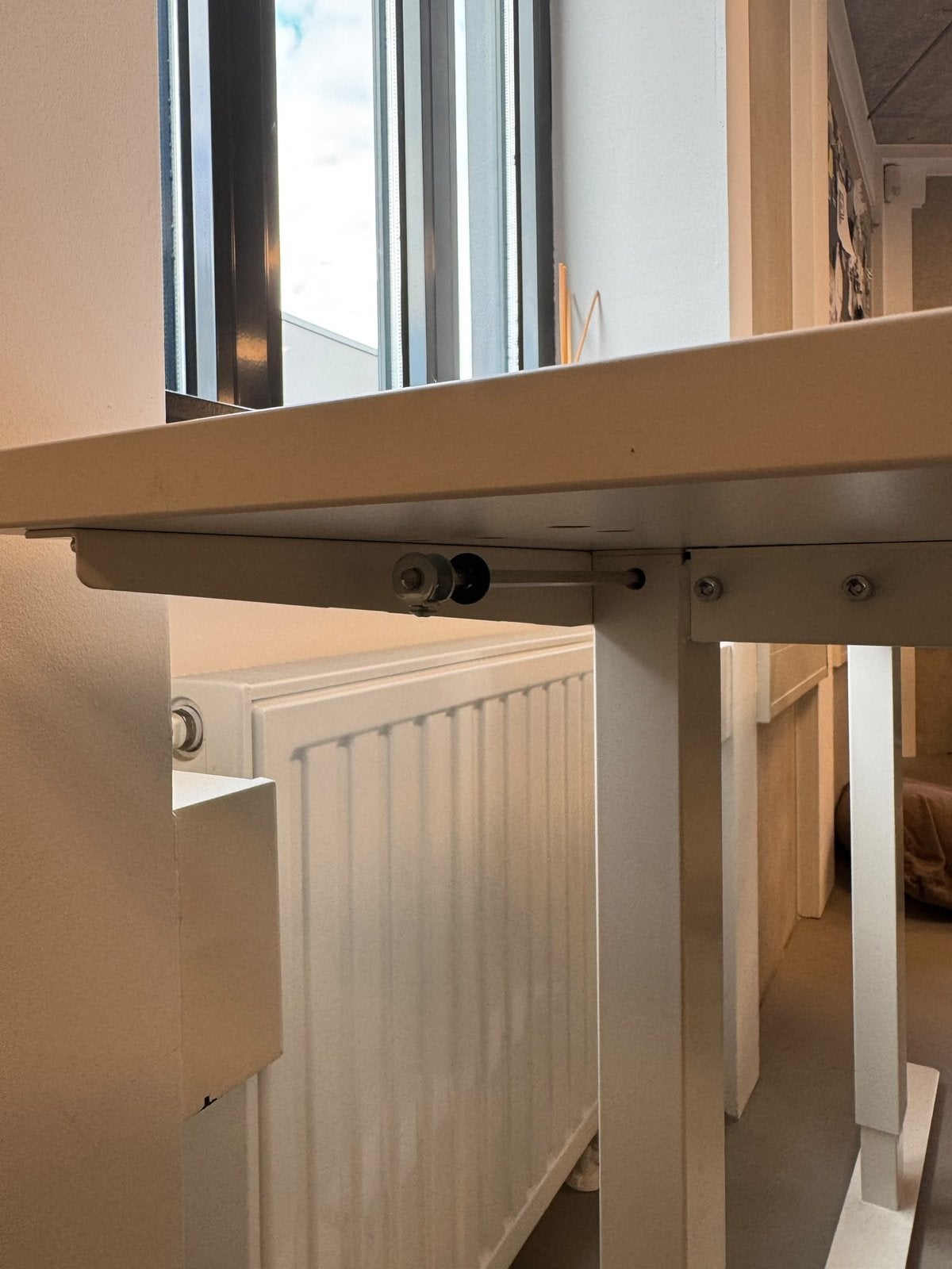 IKEA Trotten Zit-sta bureau 160x70 cm - Nieuwstaat, Ophalen, Zit-sta bureau, In hoogte verstelbaar, Zo goed als nieuw
