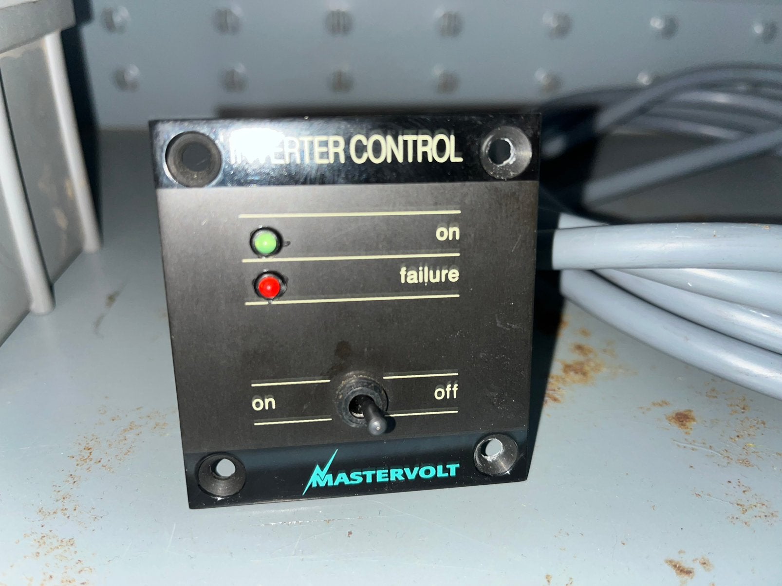 Mastervolt inverter control, Ophalen of Verzenden, Gebruikt, Kabel of Apparatuur