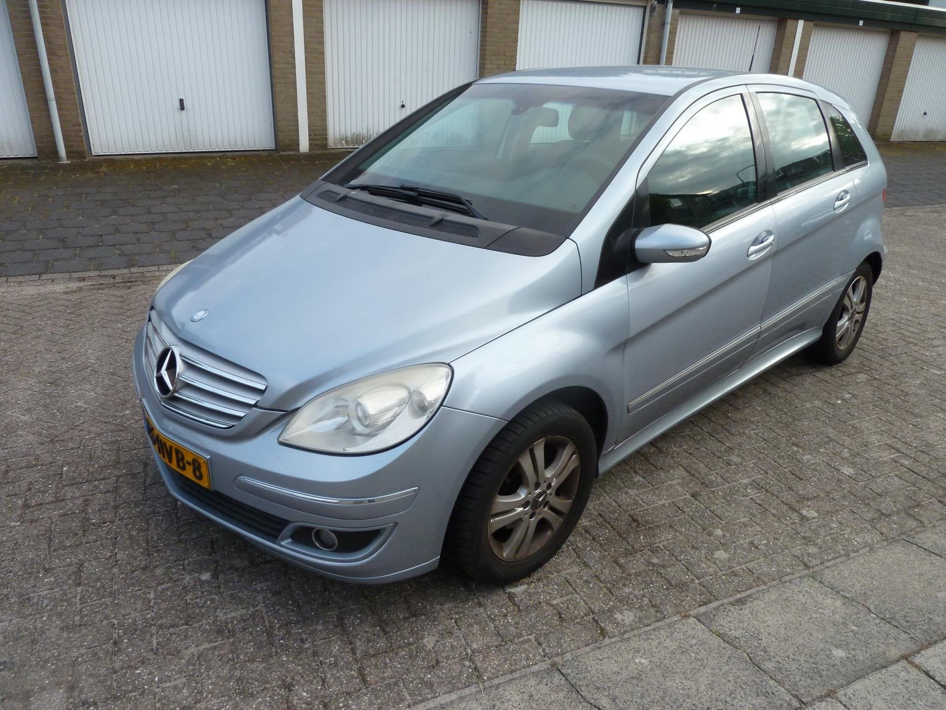 Mercedes-Benz B-klasse 170 beschijving goed lezen, Blauw, Mercedes-Benz, Handgeschakeld, Benzine