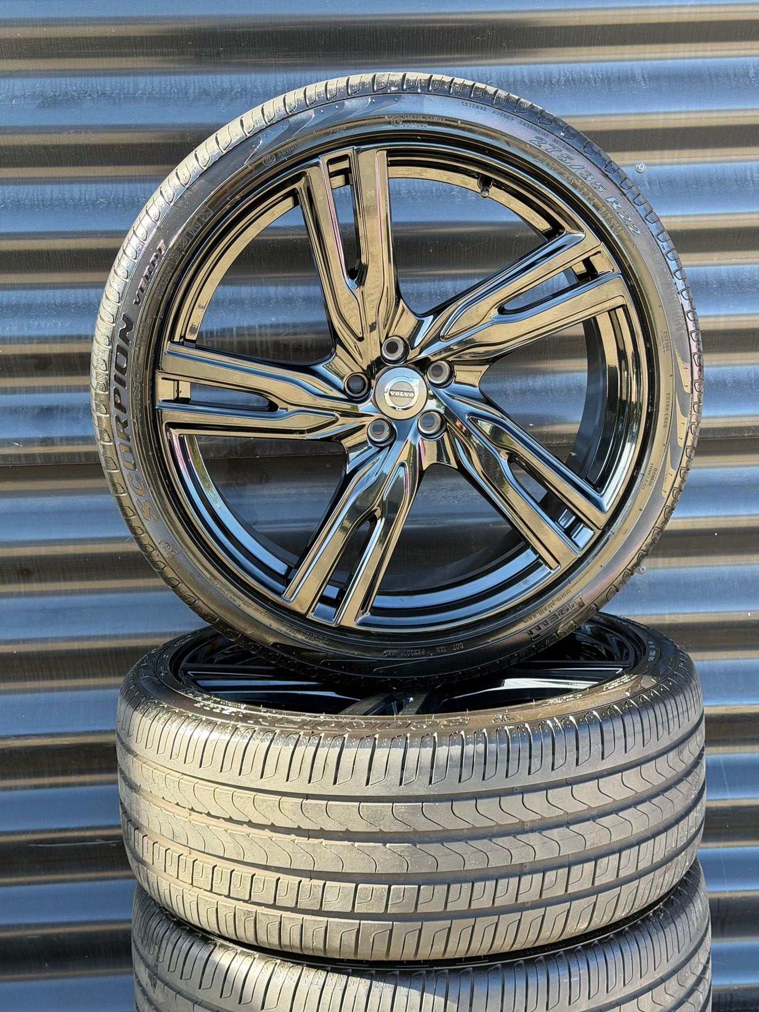 Nieuw 22 Orig Volvo R Design velgen Xc90 T8 Pirelli banden, Gebruikt, -, -, Banden en Velgen