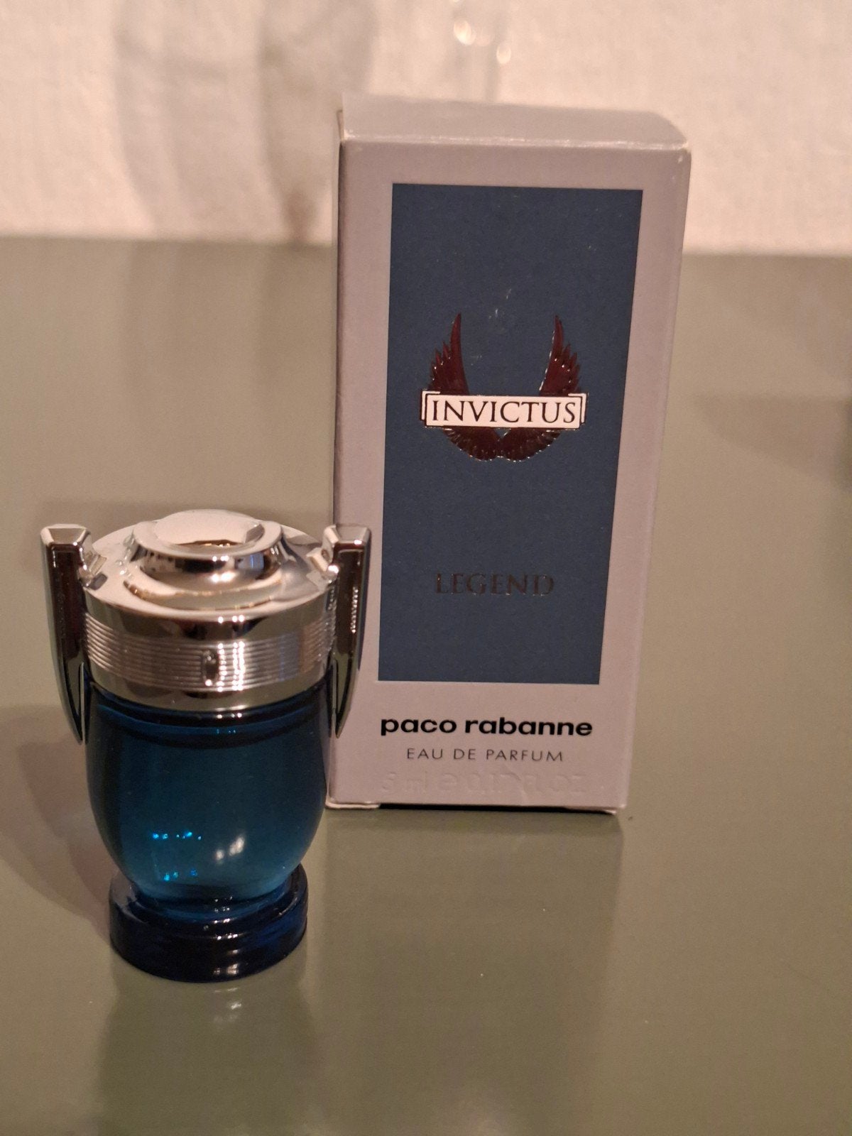 Paco Rabanne - Invictus - Million - XS, Verzamelen, Parfumverzamelingen, Ophalen of Verzenden, Miniatuur