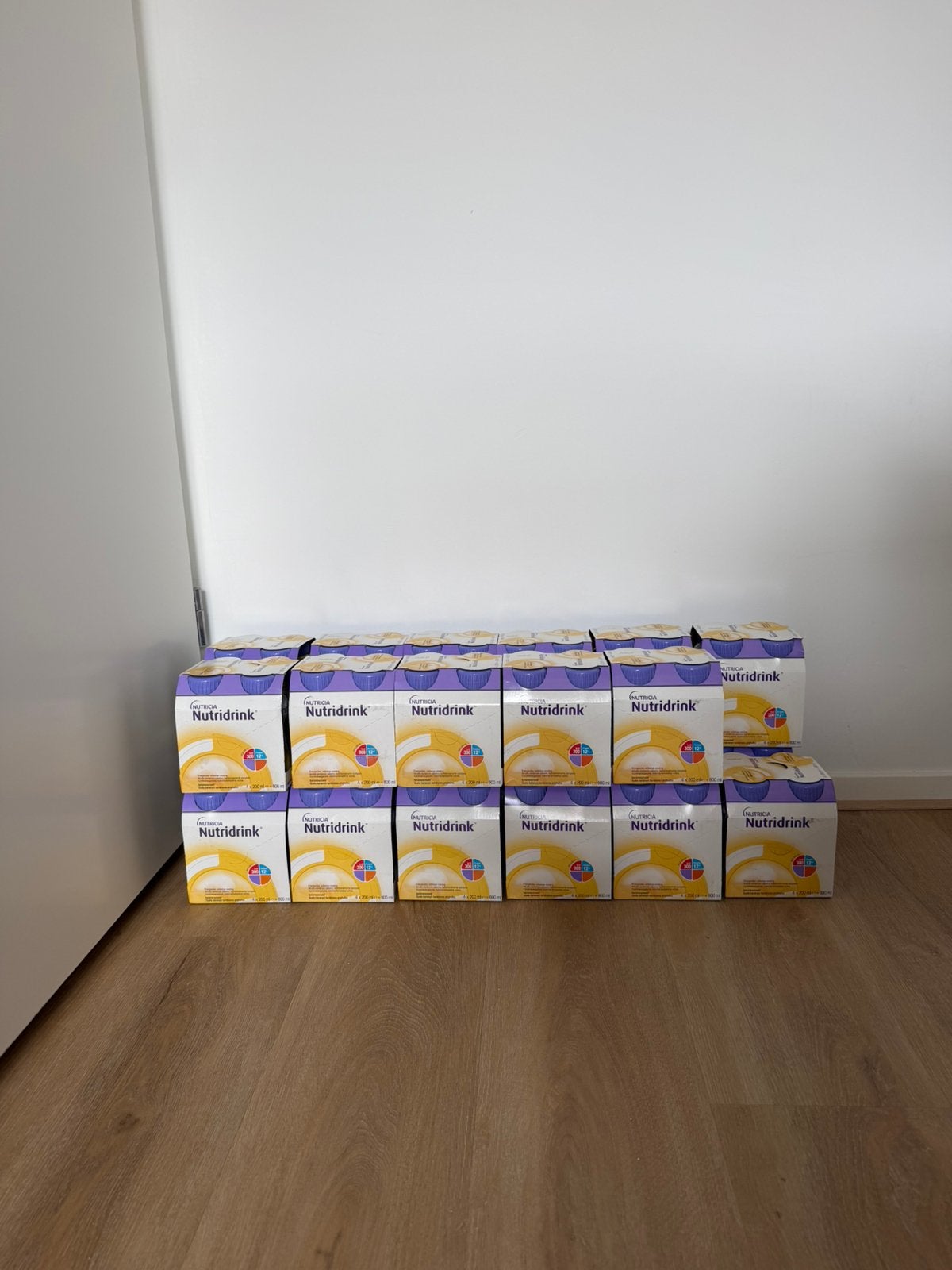 Grote partij drinkvoeding + toetjes, Ophalen of Verzenden