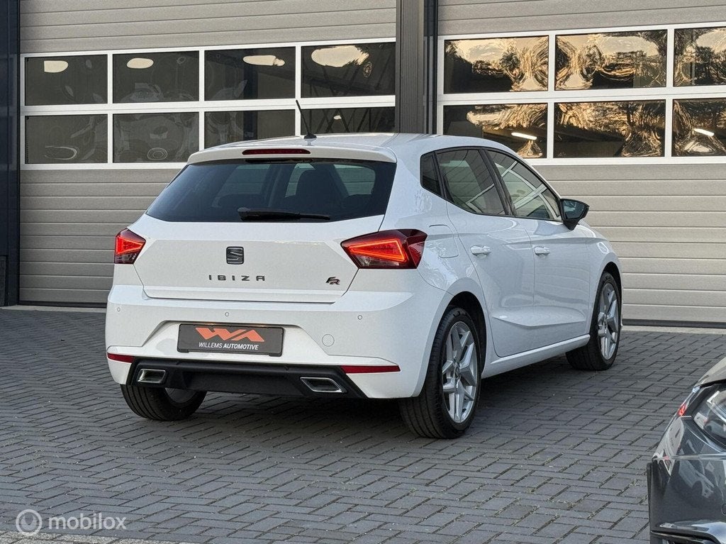 Seat Ibiza 1.0 TSI FR Cruise-17'inch-Stoelverwarming, Auto's, Stof, 95 pk, Bedrijf, Handgeschakeld