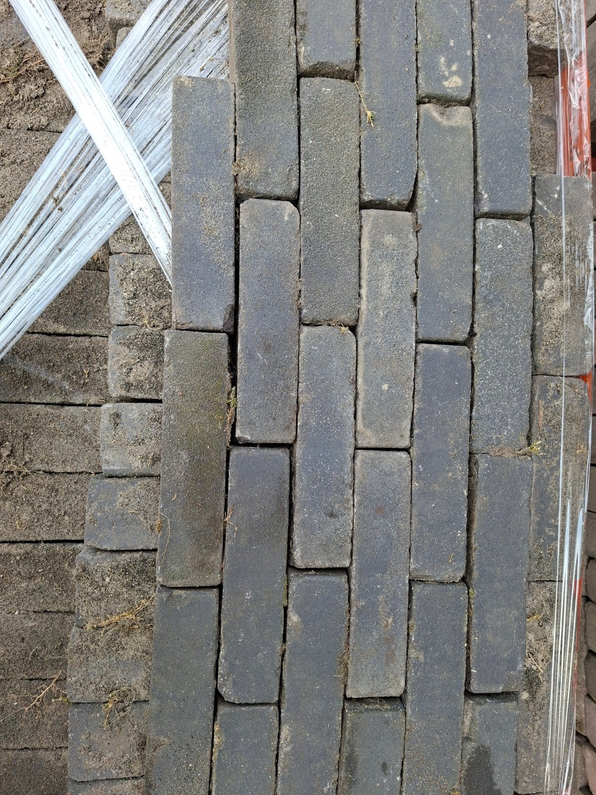 Mooie gebakken waaltjes antraciet op pallets 37m2, Tuin en Terras, Tegels en Klinkers, Ophalen, Gebruikt, Keramiek, Klinkers