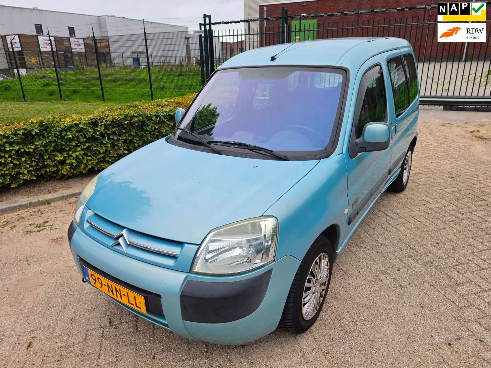 Citroen Berlingo 1.6i Multispace Petit Paradis AIRCO NAP LAG, Auto's, Stof, 4 cilinders, Origineel Nederlands, Handgeschakeld