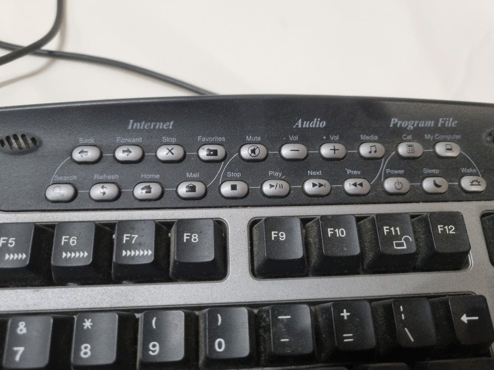 keyboard multimedia voor windows xp, Ophalen of Verzenden, 'T Olde Gre-j, Info@toldegrej.nl, Endepoelstraat 20f Didam