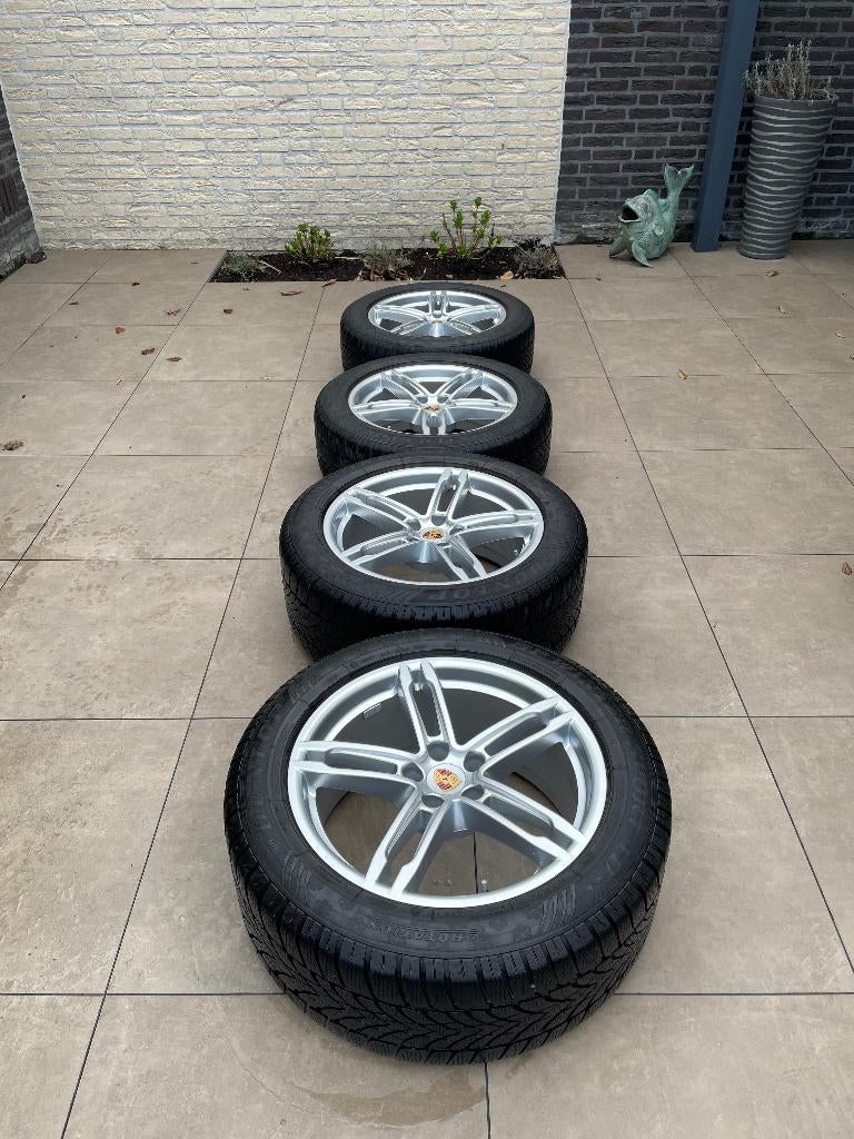 Orginele Porsche velgen  (Incl thuiskomer), Auto-onderdelen, Banden en Velgen, Gebruikt, 255 mm, Banden en Velgen, Winterbanden