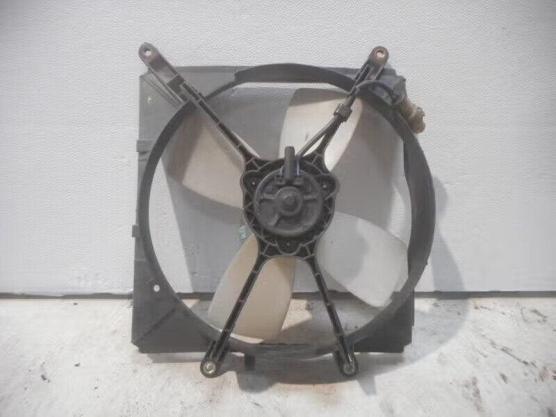 KOELVENTILATORMOTOR Toyota Corolla (E9) (16363-16030), Gebruikt, Kundenbetreuung@toyota.de, Ophalen of Verzenden, Toyota