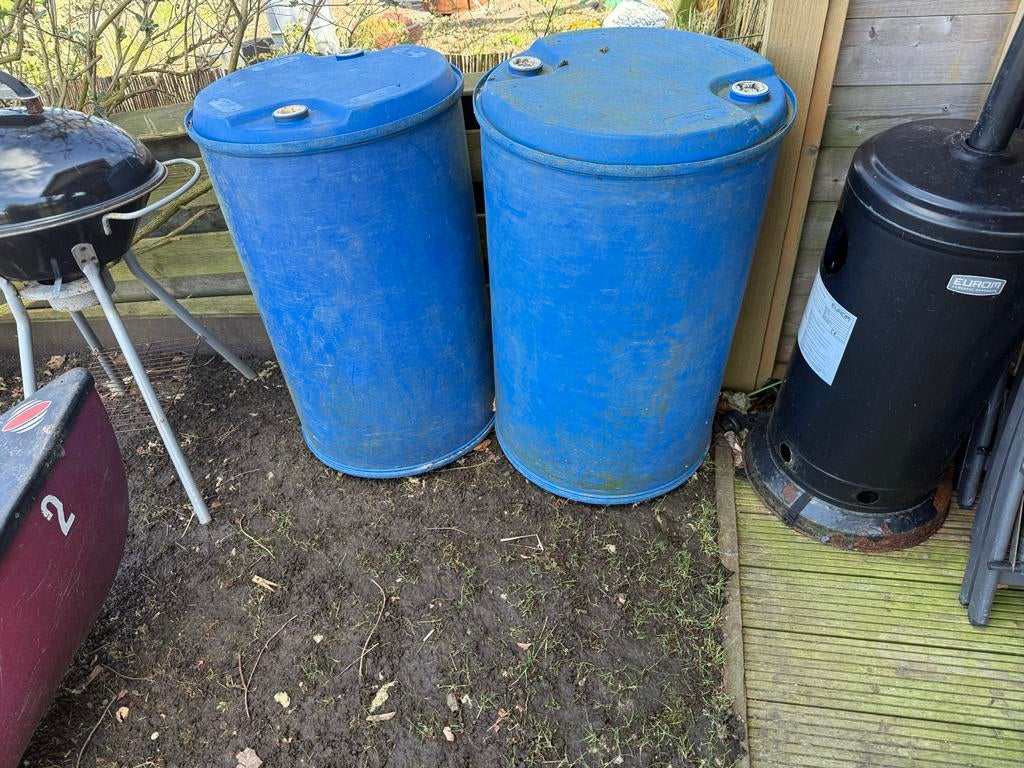 Blauwe kunststof tonnen - Ideaal voor opslag of regenwater, Tuin en Terras, 150 liter of meer, Ophalen of Verzenden, Gebruikt