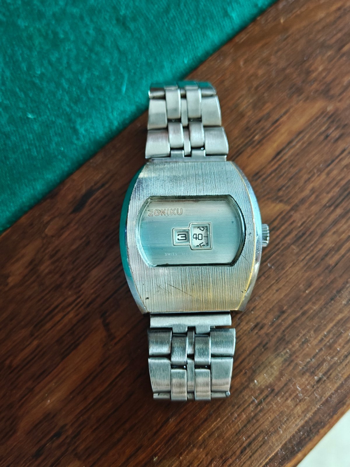 vintage mechanische horloge. jumping hour, digital time, Sieraden, Tassen en Uiterlijk, Overige merken, Staal, Staal, Polshorloge