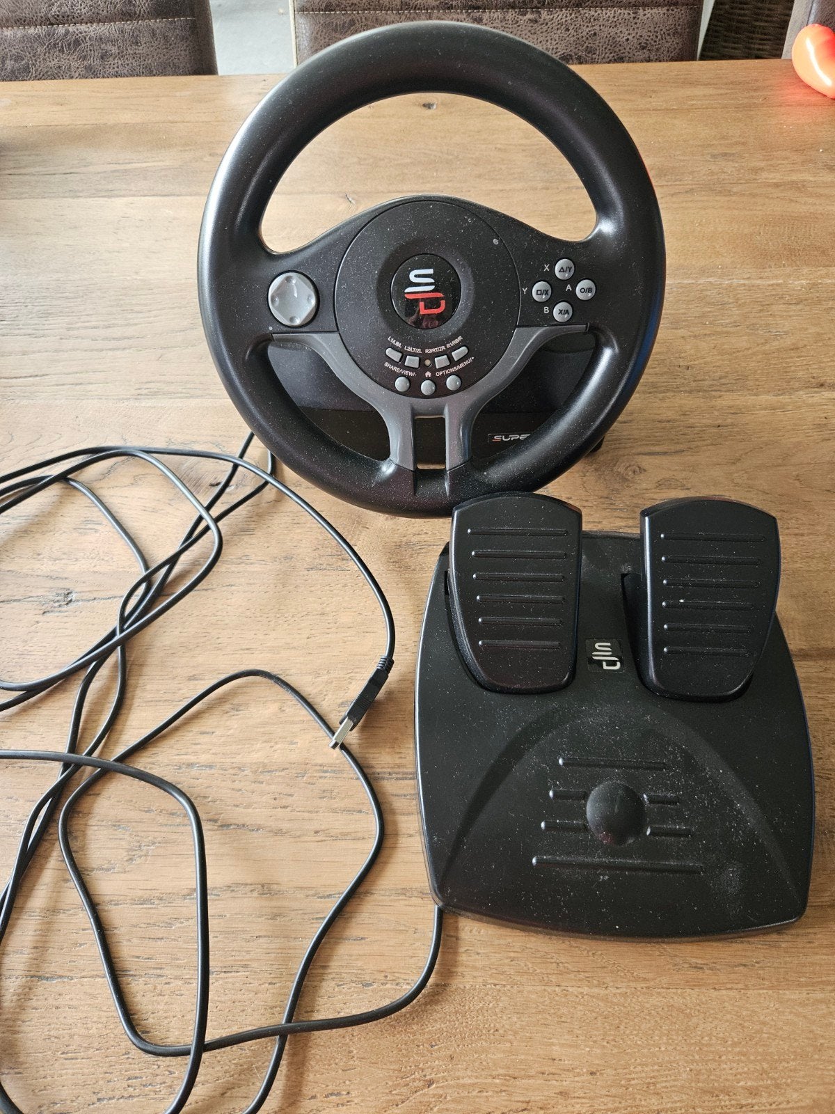 Stuur en gaspedaal met USB aansluiting, Ophalen of Verzenden, Gebruikt, Stuur of Pedalen