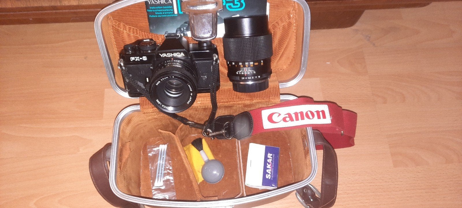 Yashica FX-3 Spiegelreflexcamera met 2 lenzen en koffer, Ophalen, Gebruikt, Spiegelreflex, Canon