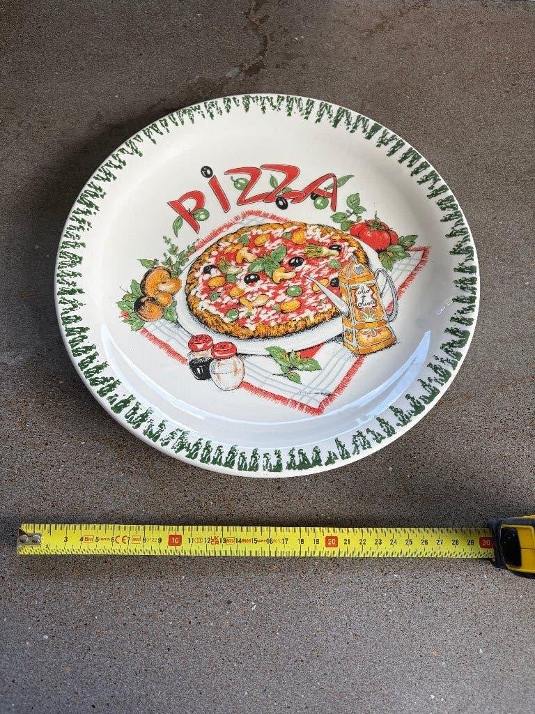 Pizzabord, Huis en Inrichting, Keuken | Servies, Ophalen, Overige materialen, Zo goed als nieuw, Bord(en)