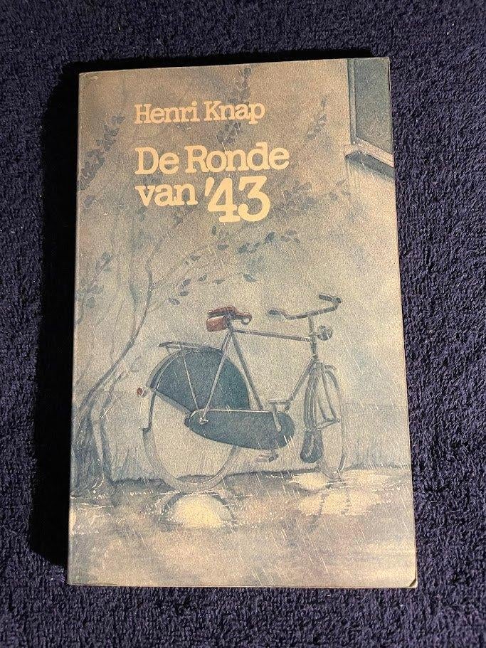 Boekenweekgeschenk 1981: De Ronde van ’43 - Henri Knap., Ophalen of Verzenden, Gelezen, Henri Knap.