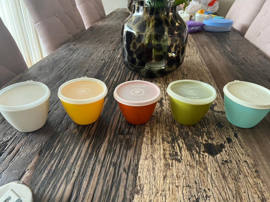 Tupperware 5x retro trommel nieuwstaat, Huis en Inrichting, Keuken | Tupperware, Ophalen of Verzenden, Zo goed als nieuw, Overige typen