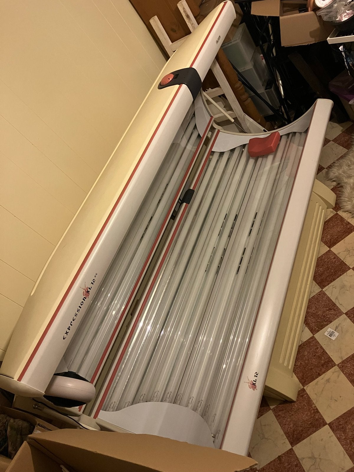 Zonnebank Expression XL 12 54 - Dubbelzijdig, Ophalen, Gebruikt, Zonnebank dubbelzijdig, 10 tot 15 lampen