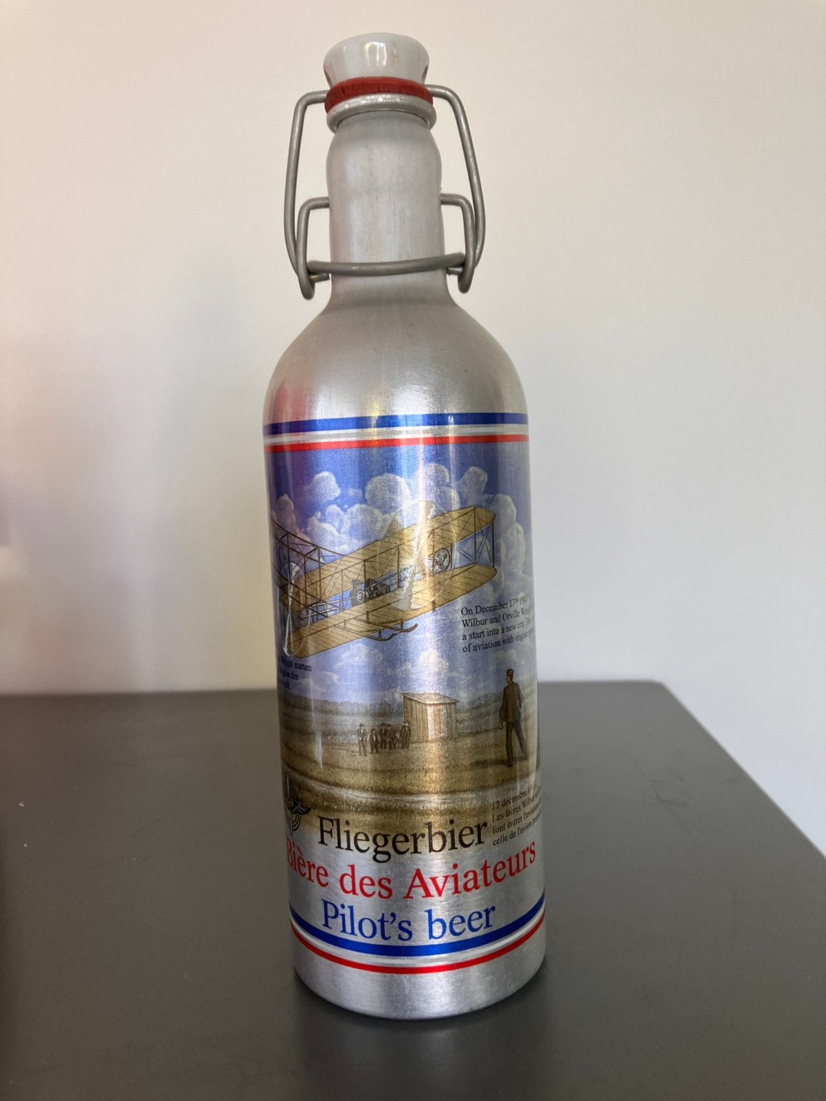 Fliegerbier aluminium fles, Verzamelen, Ophalen of Verzenden, Zo goed als nieuw, Schaalmodel