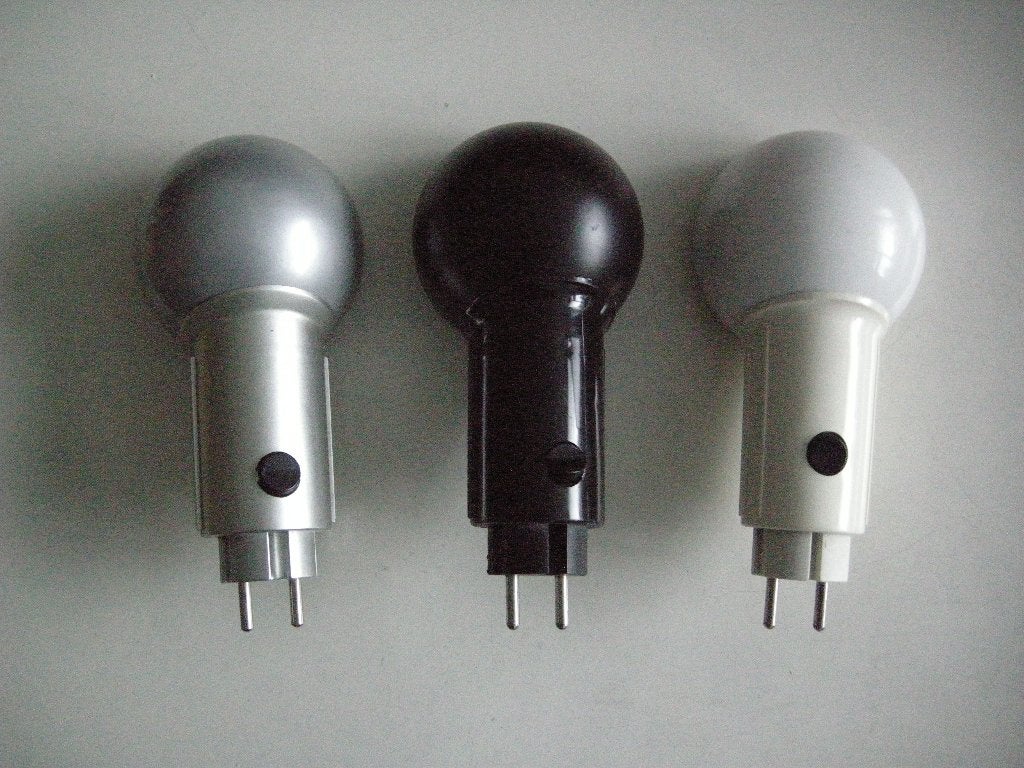 Spot stekkerlamp stopcontactlamp (2X) - zgan, Ophalen, Zo goed als nieuw, Kunststof, Retro vintage