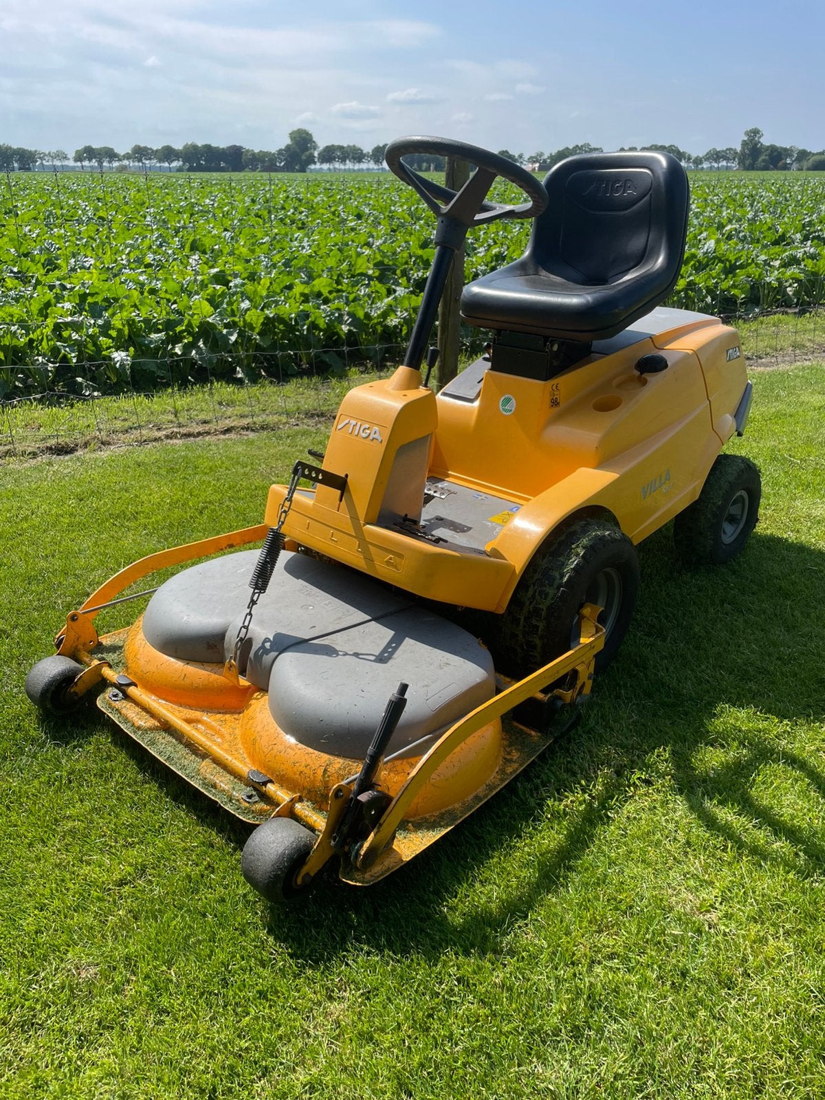 Stiga Villa Royal hydro honda 2 cilinder, Tuin en Terras, Zitmaaiers, Ophalen, Gebruikt