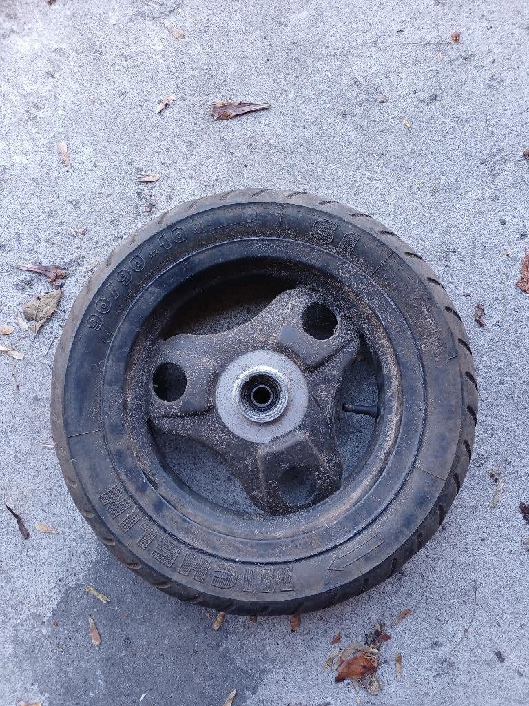 Voorwiel voor Honda Vision/Peugeot Rapido, Ophalen of Verzenden, Gebruikt, Frame, Peugeot