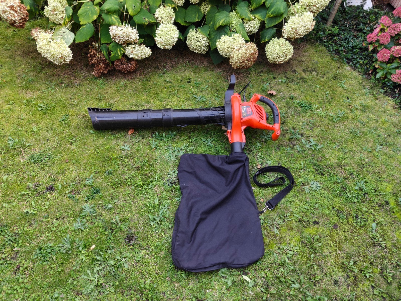 Black+Decker GW3030 Bladblazer/- zuiger met Versnipperfunc, Gebruikt, Met opvangzak, Ophalen of Verzenden, Elektrisch