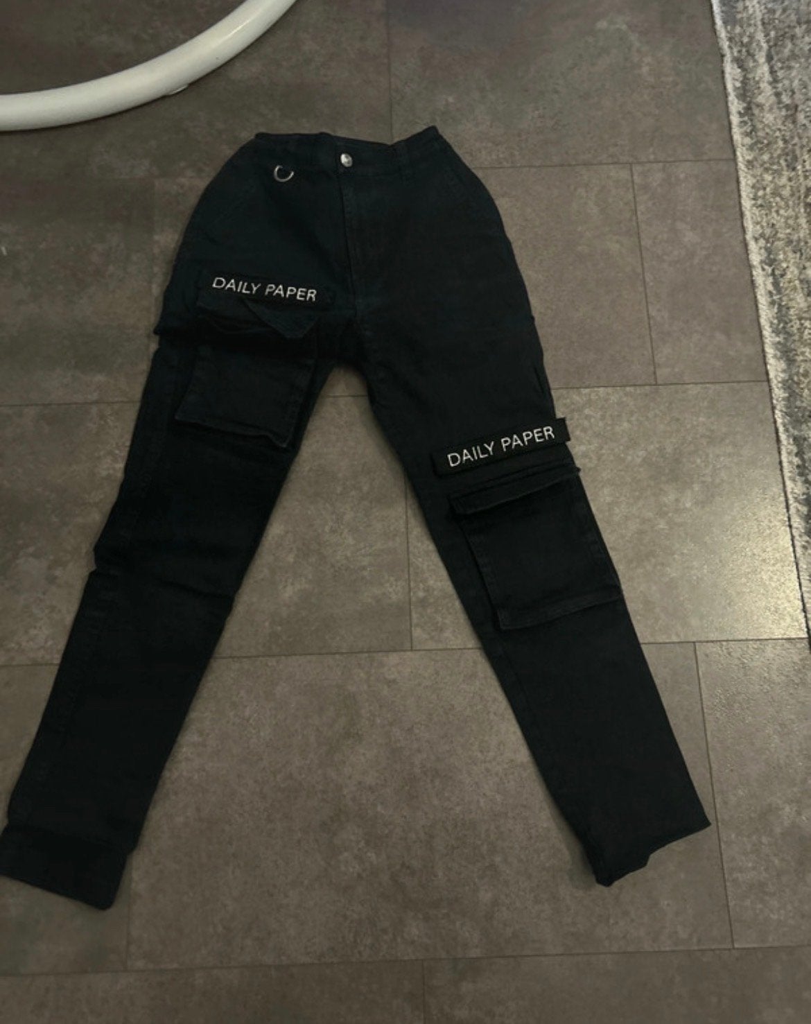 Daily Paper Cargo Broek Zwart - Maat XS, Verzenden, Zwart, Zo goed als nieuw, Maat 34 (XS) of kleiner