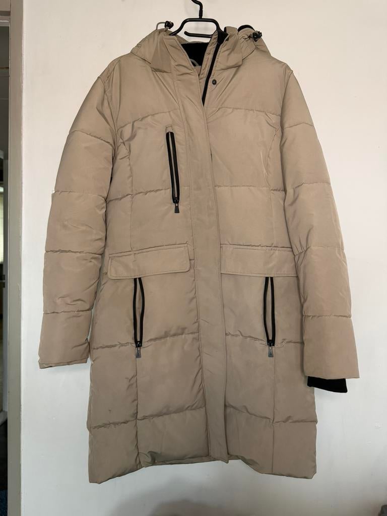 Kjelvik winterjas beige, Ophalen of Verzenden, Zo goed als nieuw, Maat 38/40 (M), Zwart