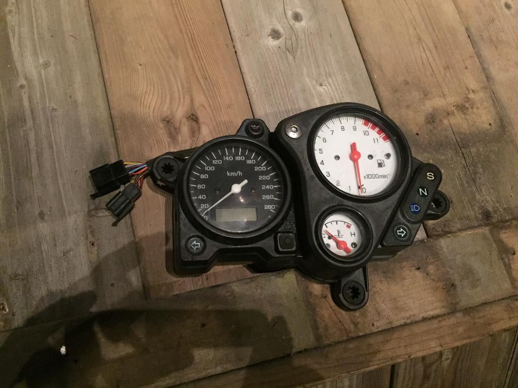 cockpit, dashboard honda vtr 1000, Motoren, Ophalen of Verzenden, Gebruikt