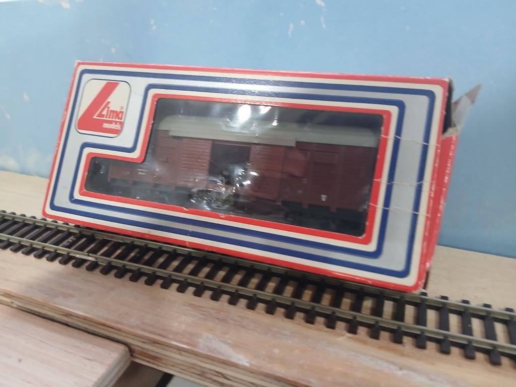 Nieuwe Lima wagon met originele doos, Ophalen of Verzenden